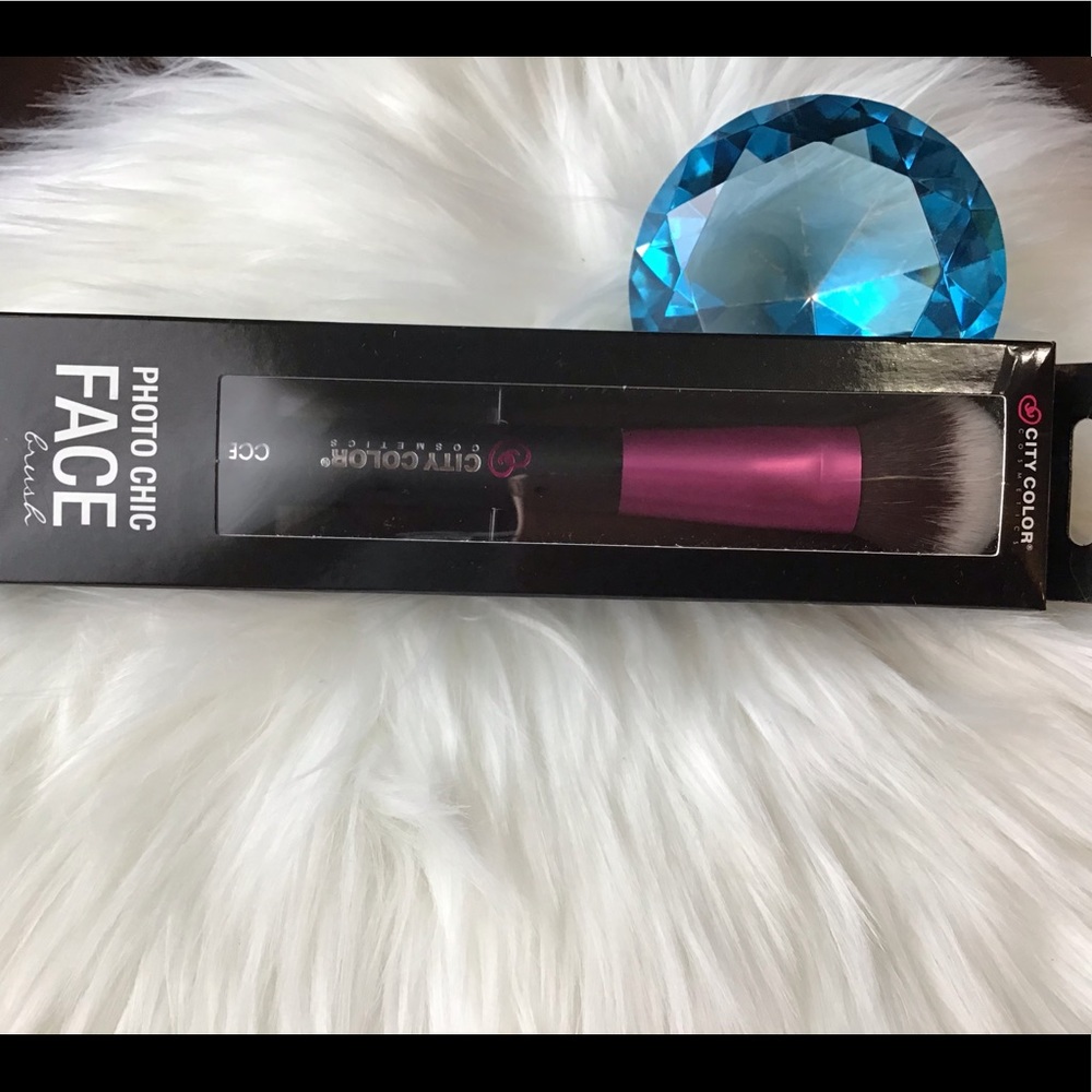 Face brush - Picture 3 of 5